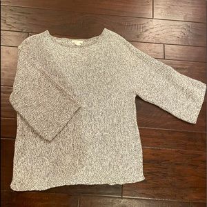 gray H&M sweater
